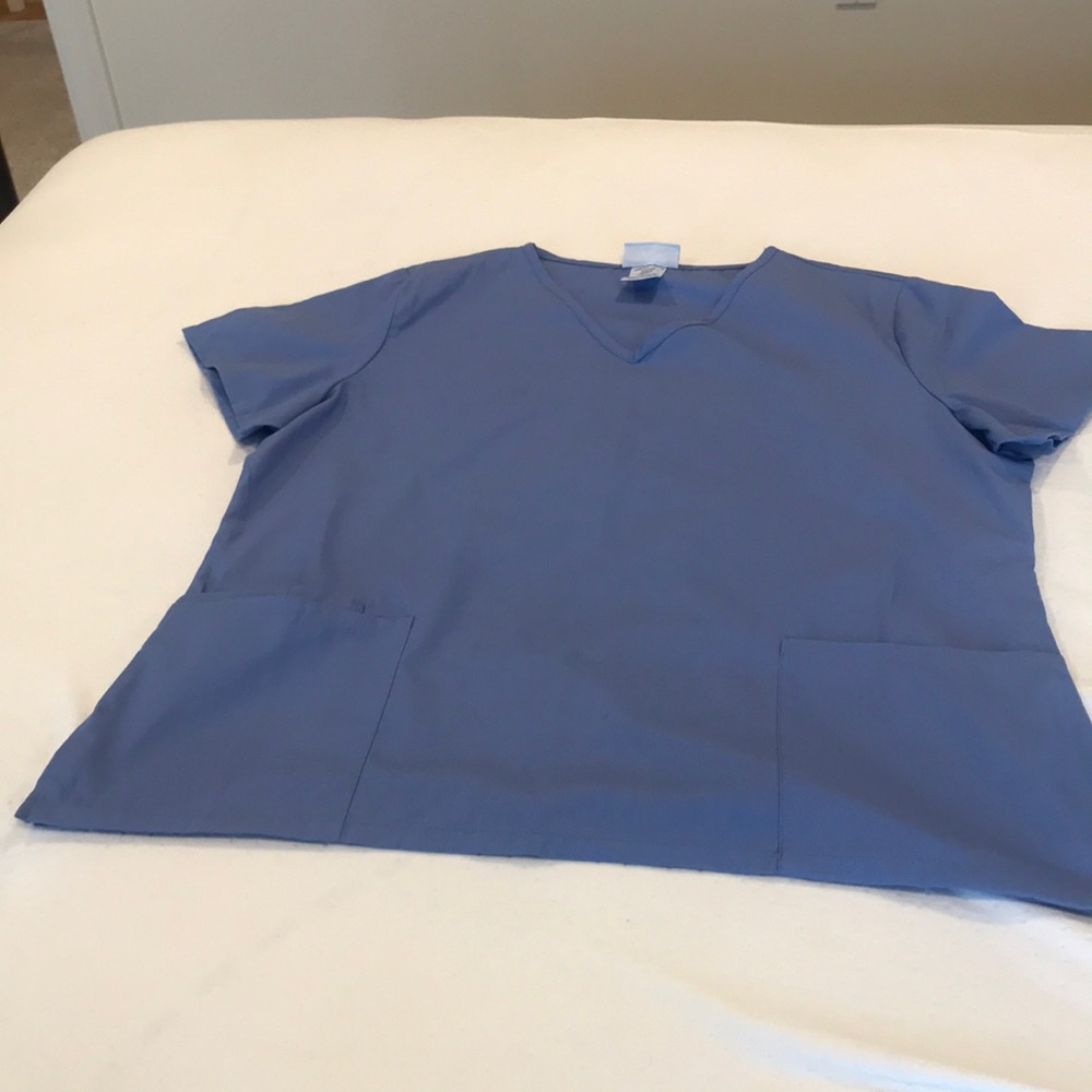 Scrub Top